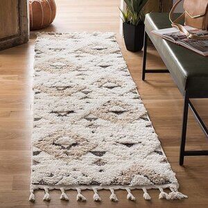 NEW Runner Rug - 2'3" x 6', Ivory & Brown